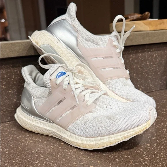 adidas gazelle silver green womens adidas Ultraboost 5X Running Shoes main image 0